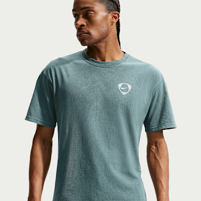 Nike Men's Football T-Shirt. Nike CA